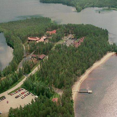 Metsäkartano Outdoor Centre Aparthotel Kettulanmäki Exteriör bild