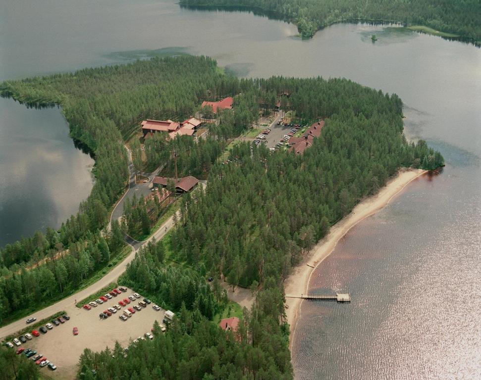 Metsäkartano Outdoor Centre Aparthotel Kettulanmäki Exteriör bild
