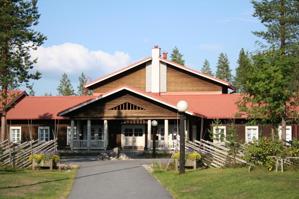 Metsäkartano Outdoor Centre Aparthotel Kettulanmäki Exteriör bild
